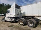 2005 Freightliner Columbia Semi Truck