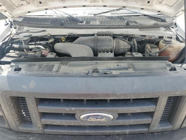 2010 Ford Econoline E250 Van