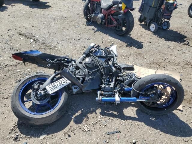 2017 Suzuki GSX-R1000 R