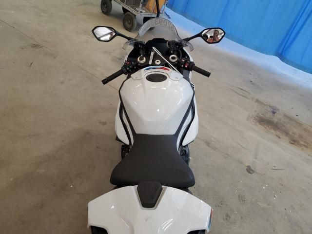 2025 BMW S 1000 RR