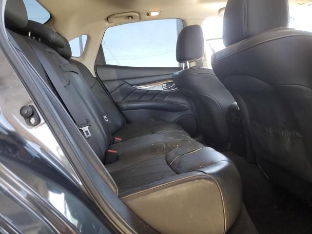 2013 Infiniti M37