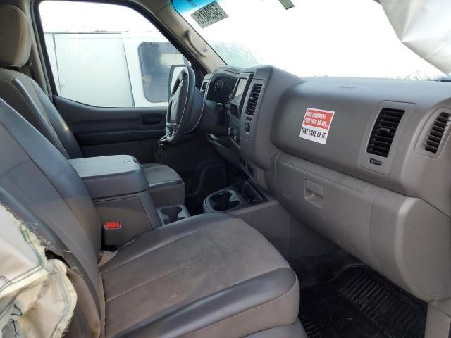 2021 Niss NV 2500 HD SV