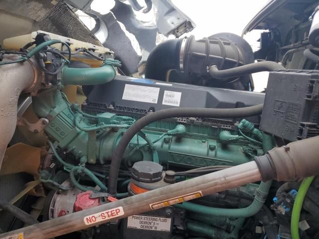 2023 Volvo VNL Semi Truck