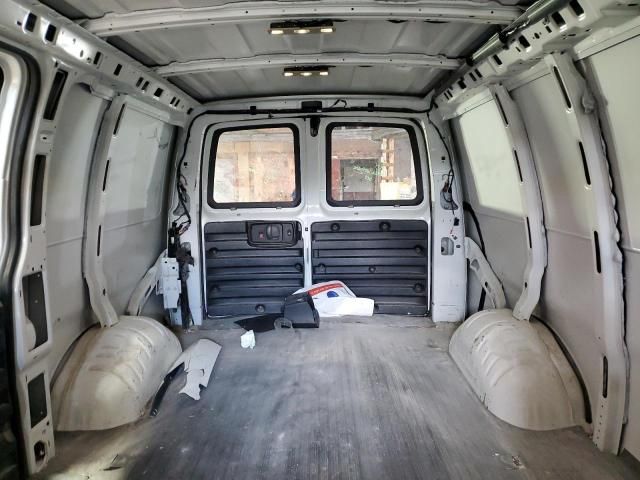 2023 GMC Savana G2500
