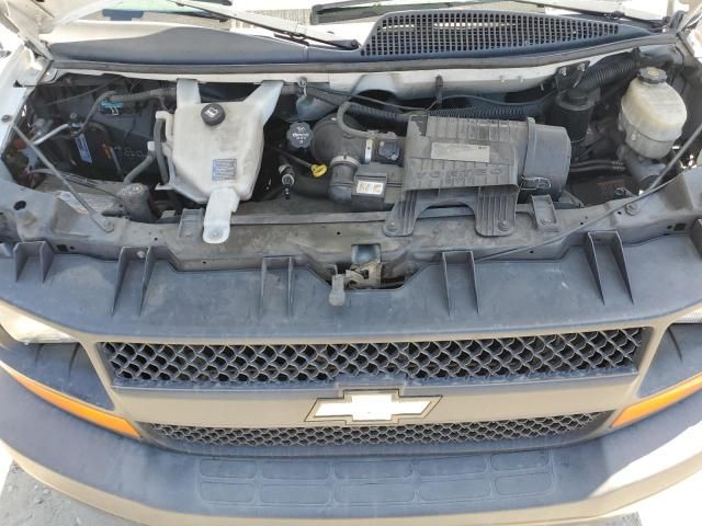 2016 Chevrolet Express G2500