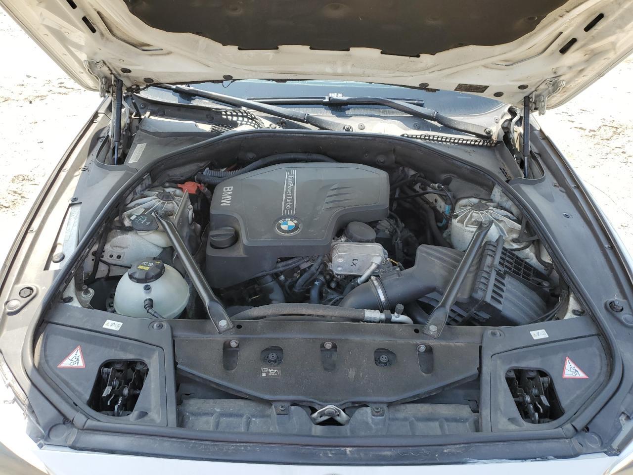 2016 BMW 528 i