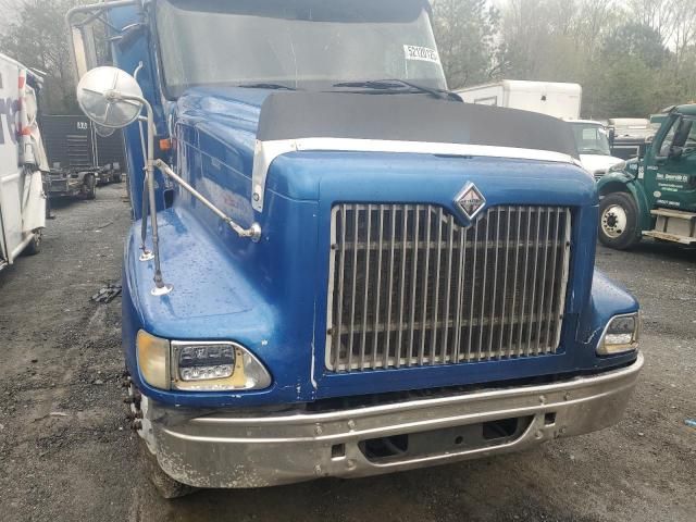 2005 International 9200I Semi Truck