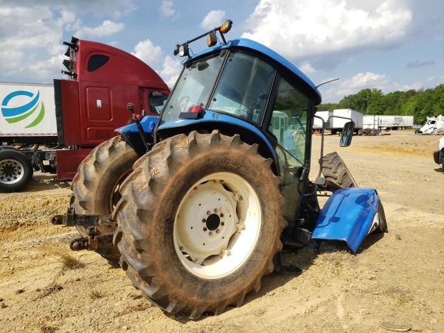 2006 Newholland Tractor
