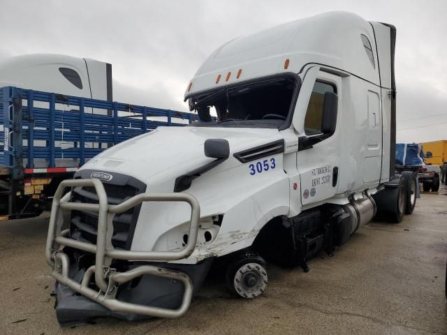 2025 Freightliner Cascadia 126 Semi Truck