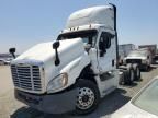 2014 Freightliner Cascadia 125