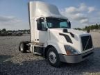 2017 Volvo VNL Semi Truck