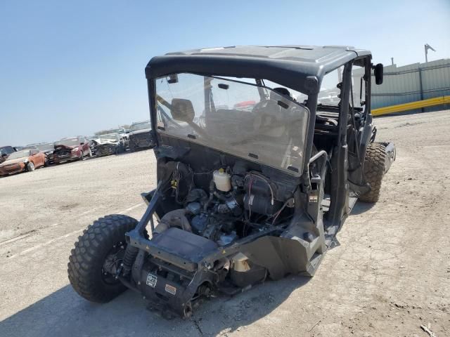 2022 Can-Am Defender Max Lone Star HD10