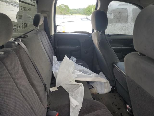 2004 Dodge RAM 1500 ST