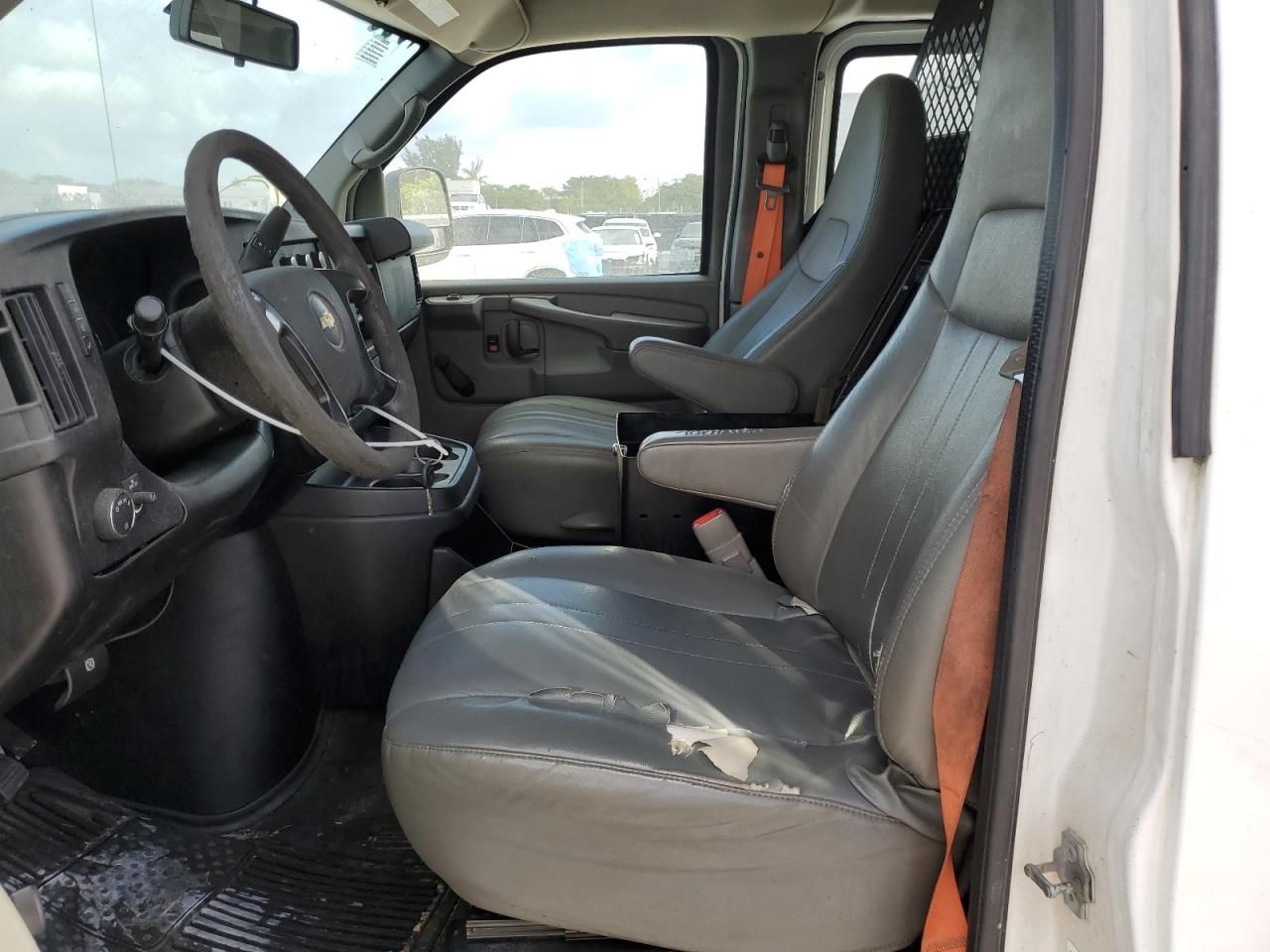 2013 Chevrolet Express G2500