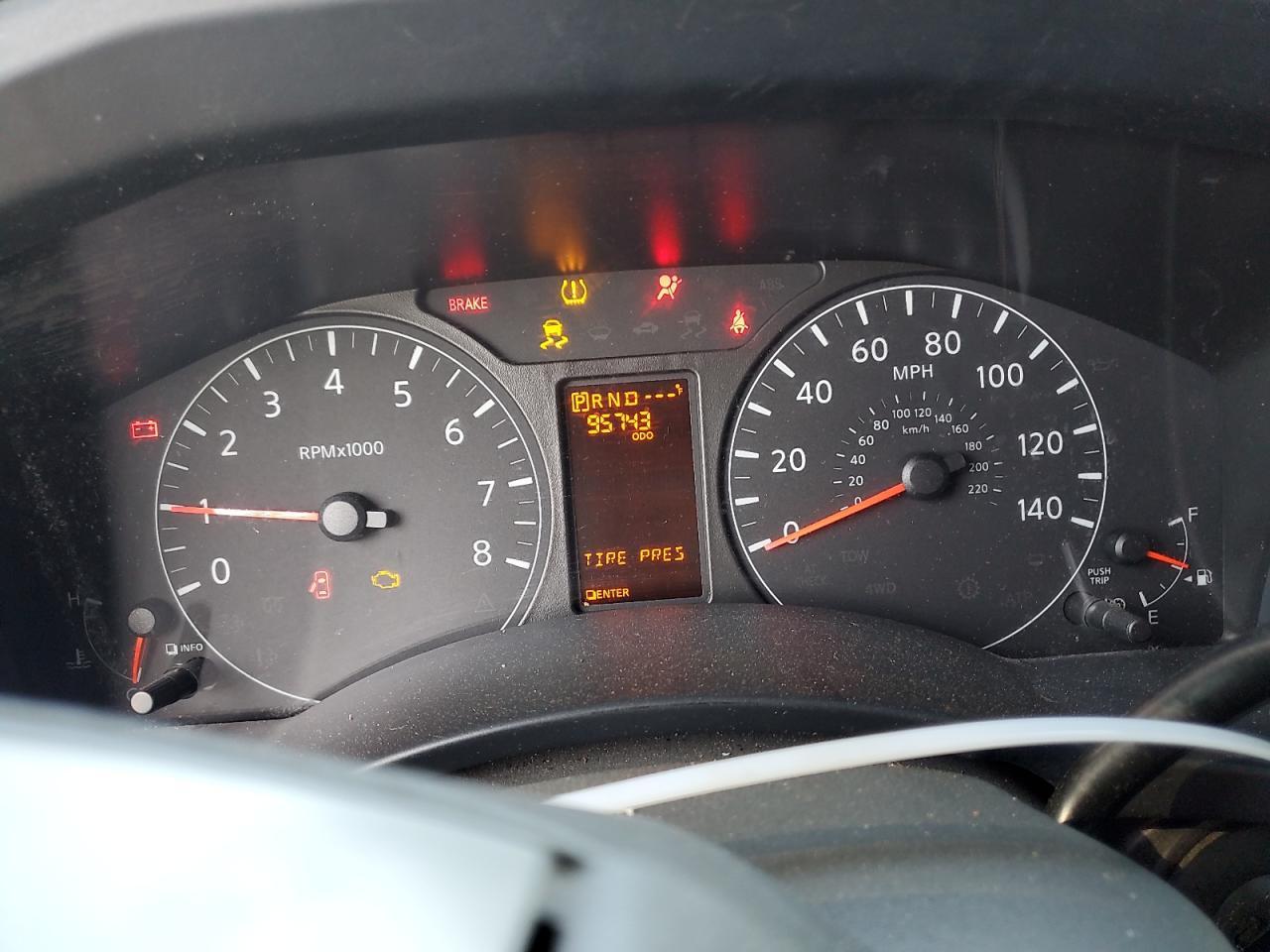 2021 Niss NV 2500 HD SV