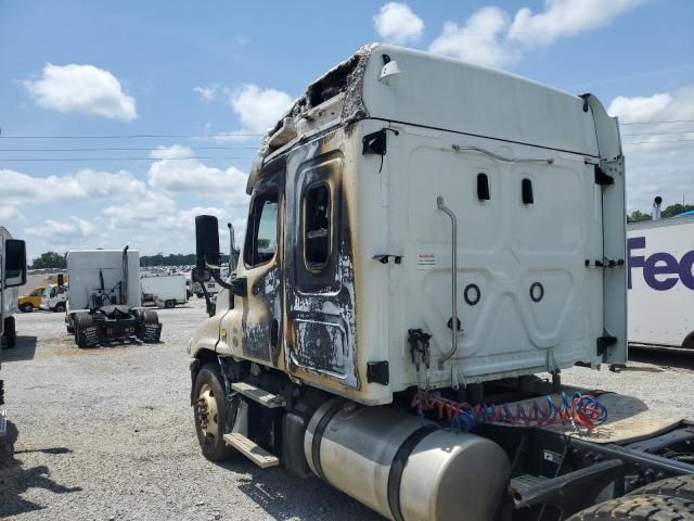 2019 Freightliner Cascadia 125 Semi Truck