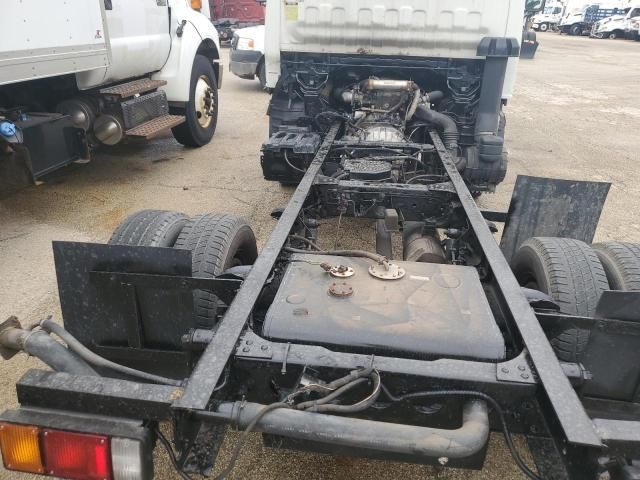 2006 Isuzu NPR