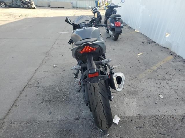 2025 Kawasaki ZX636 K