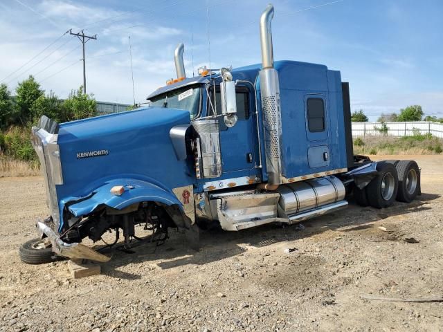 2018 Kenworth W900 Semi Truck