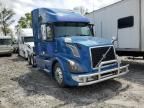 2017 Volvo VNL Semi Truck