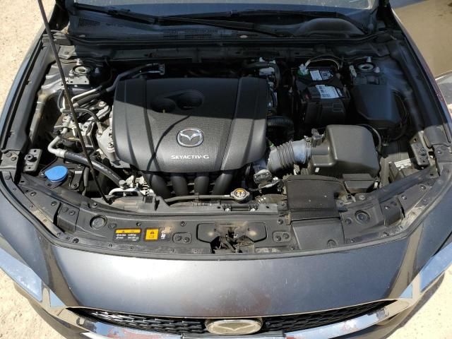 2021 Mazda 3 Premium