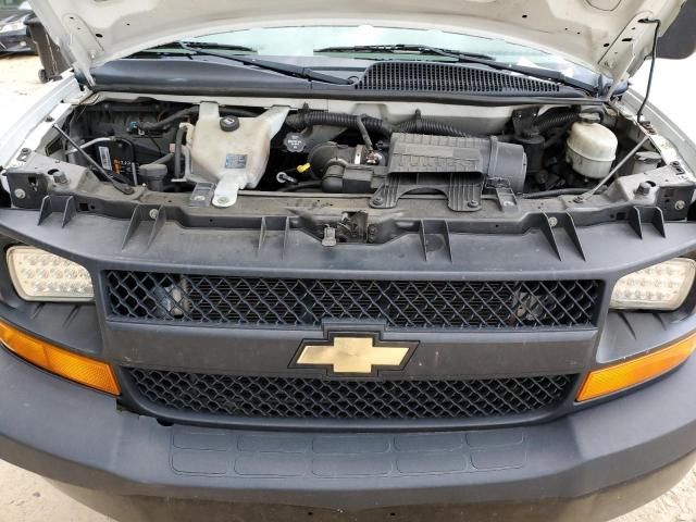 2013 Chevrolet Express G2500
