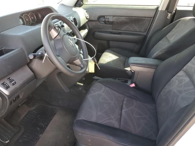 2015 Scion XB