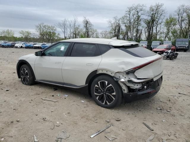 2023 KIA EV6 Light