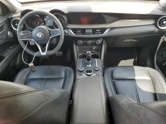 2018 Alfa Romeo Stelvio TI