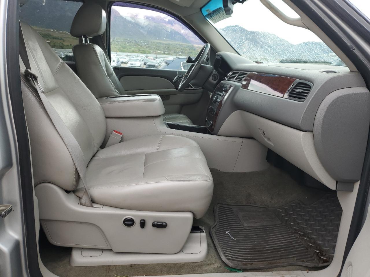 2011 Chevrolet Silverado K3500 LTZ