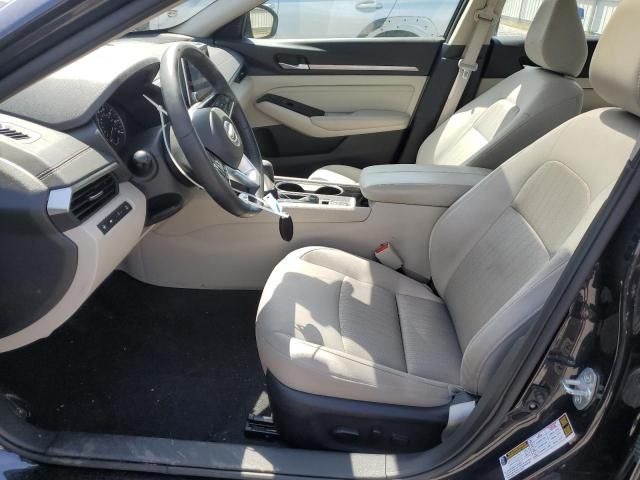 2021 Nissan Altima SV