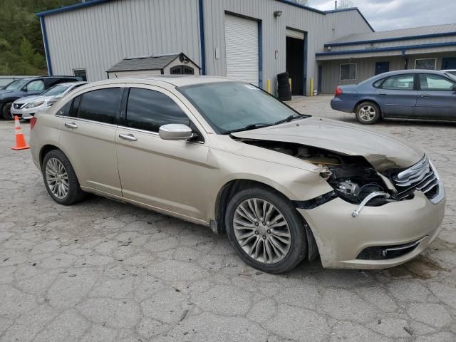 2013 Chrysler 200 Limited