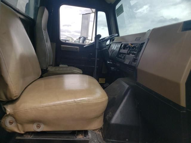 1990 International 4900 Flatbed Truck