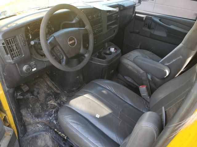 2012 GMC Savana Cutaway G3500