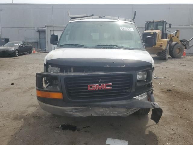 2015 Chevrolet Express G2500