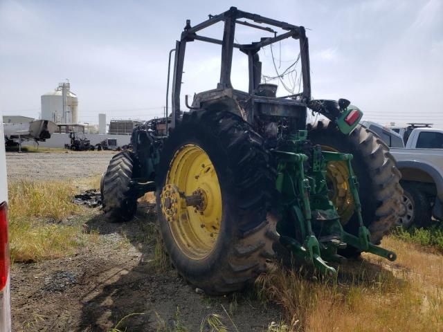 2006 John Deere 8330