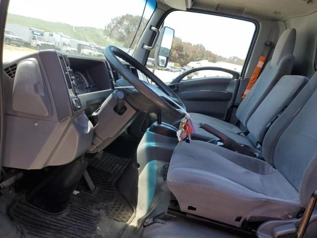 2017 Isuzu NRR