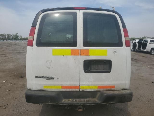 2015 Chevrolet Express G2500
