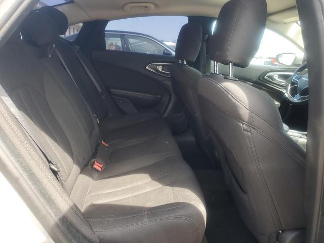 2022 Chrysler 200 Limited