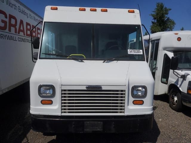 2007 Freightliner Chassis M Line WALK-IN Van