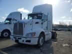 2011 Kenworth T660 Semi Truck