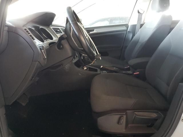 2016 Volkswagen Golf S/SE