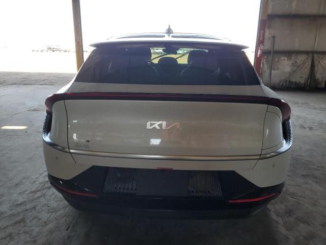 2024 KIA EV6 Light