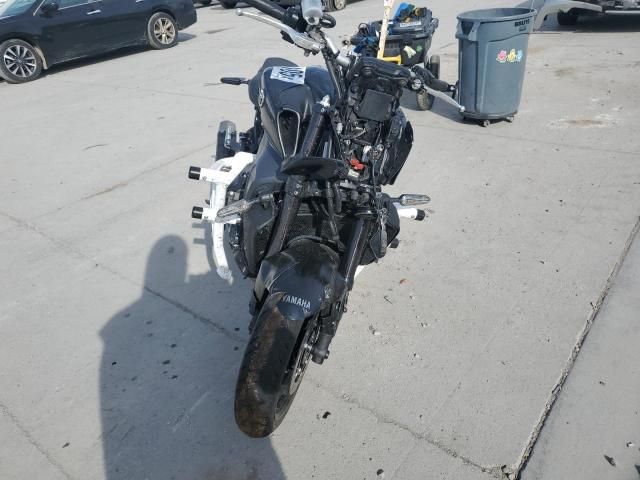 2022 Yamaha MT09