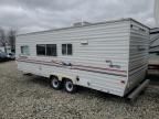 2005 Coachmen MEN Semi Truck