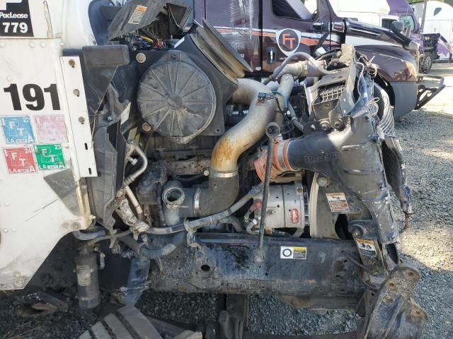 2018 Kenworth Construction T370