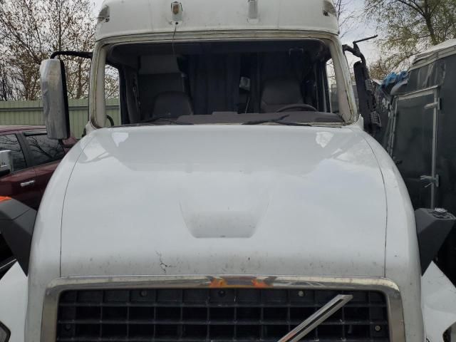2016 Volvo VNL Semi Truck