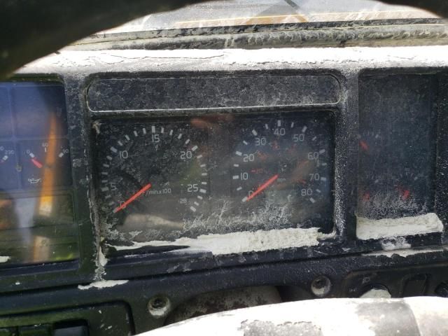 2001 Volvo VNM Semi Truck