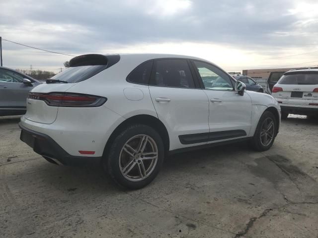 2023 Porsche Macan Base