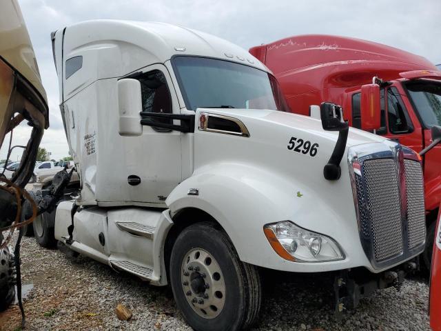 2020 Kenworth T680 Semi Truck